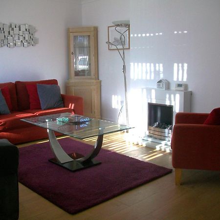 Villa Number 8 With Free Parking Bury St. Edmunds Exterior foto