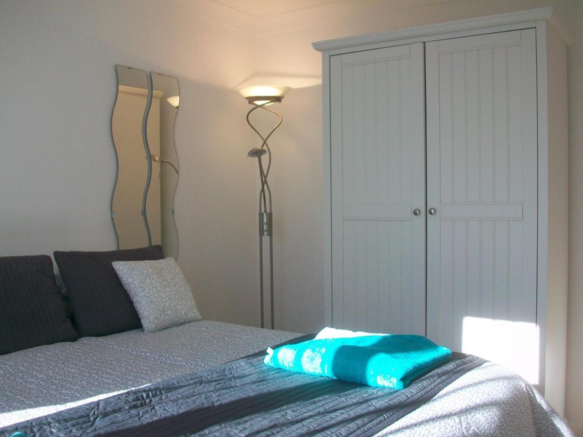 Villa Number 8 With Free Parking Bury St. Edmunds Exterior foto