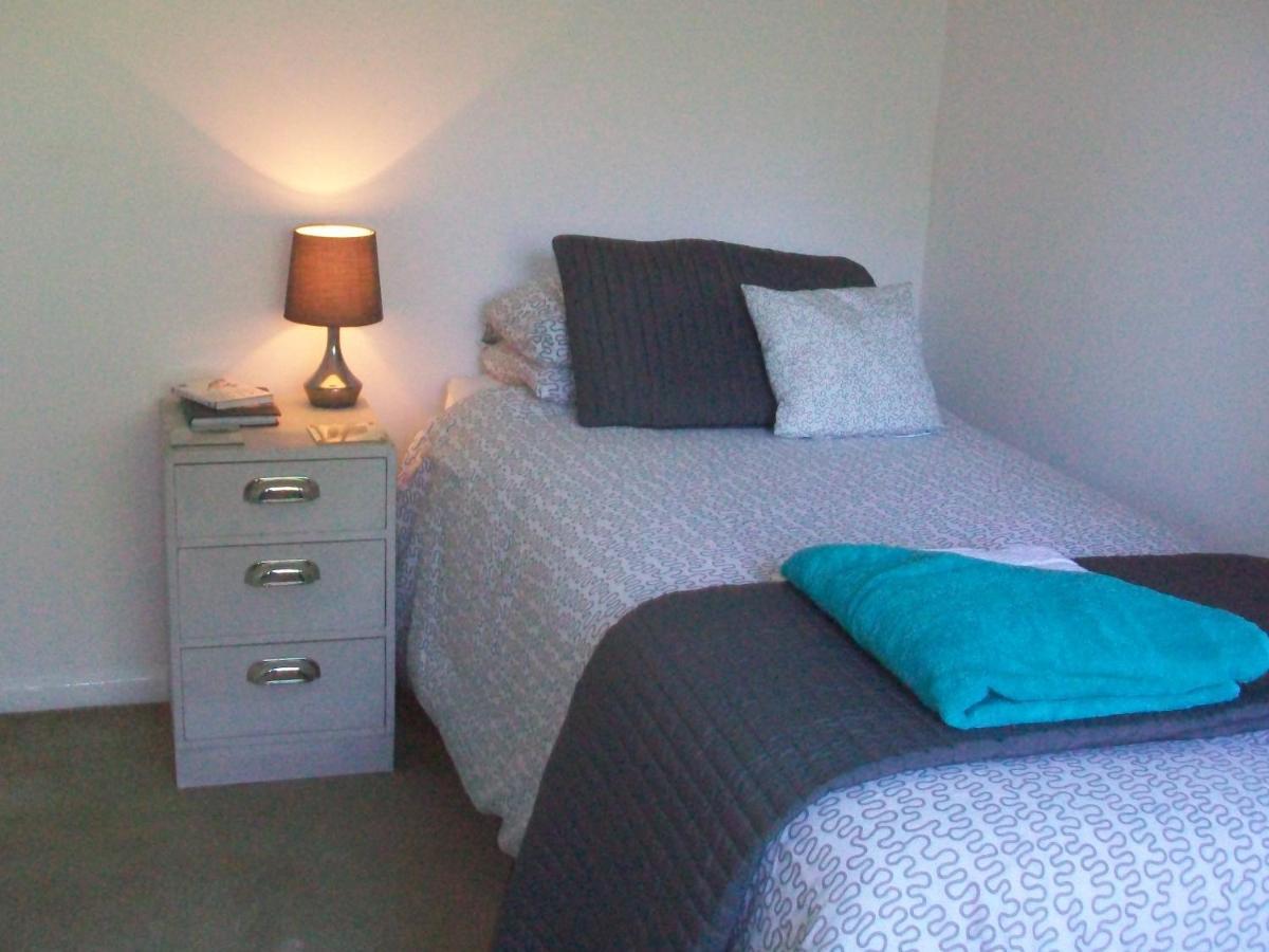Villa Number 8 With Free Parking Bury St. Edmunds Exterior foto