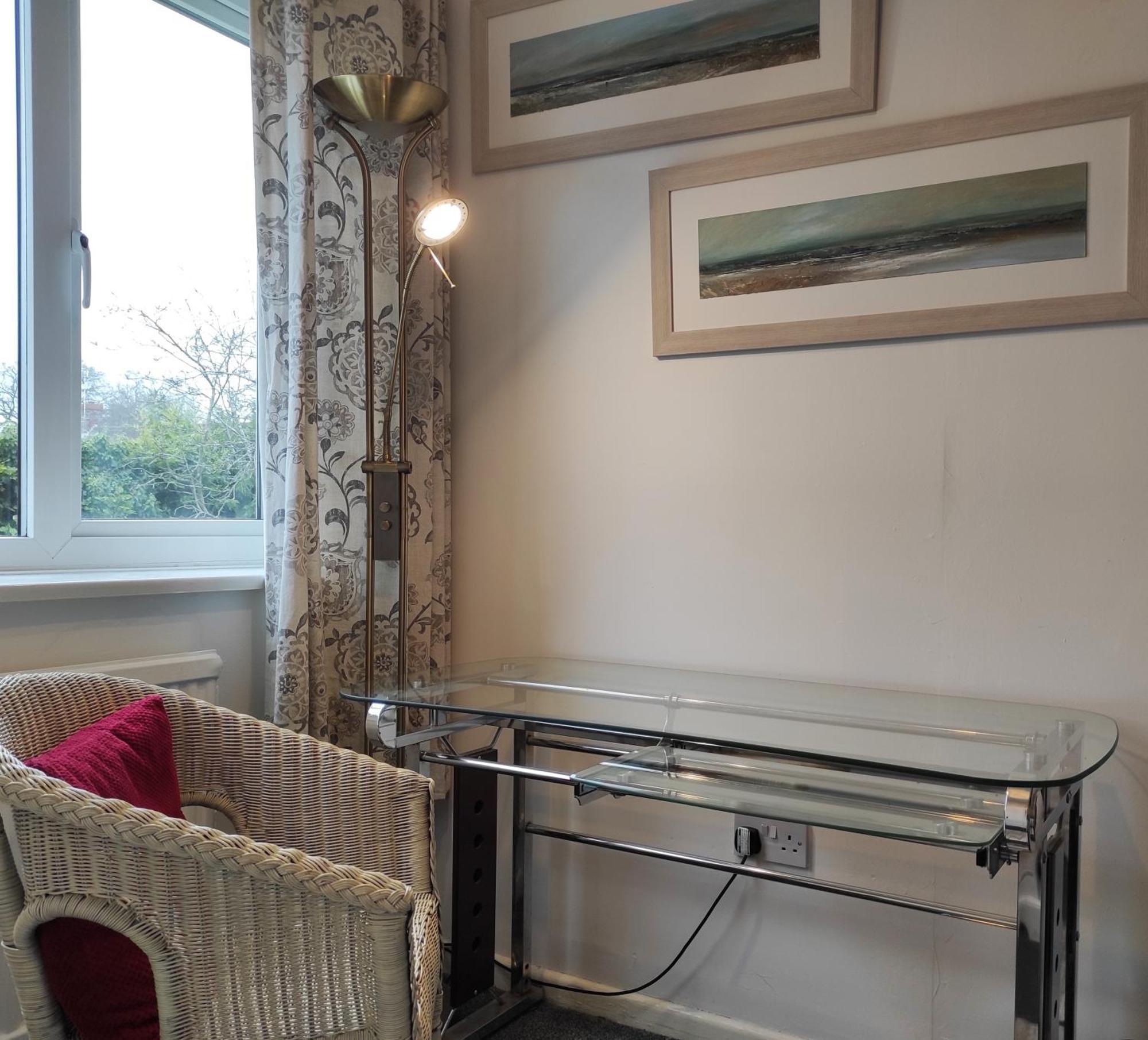 Villa Number 8 With Free Parking Bury St. Edmunds Exterior foto